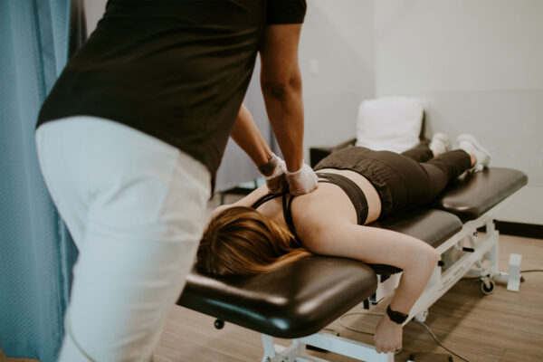 Causes & Management of Upper Back Pain | Surrey Physio Clinic